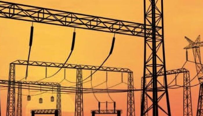 El 80 % de las reclamaciones de electricidad y gas resueltas por las Juntas Arbitrales de Consumo fueron favorables a los usuarios